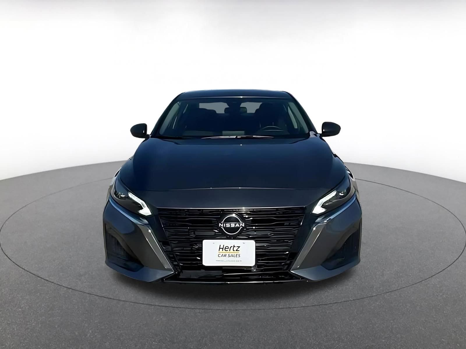 Thumbnail: 2025 Nissan Altima - 4