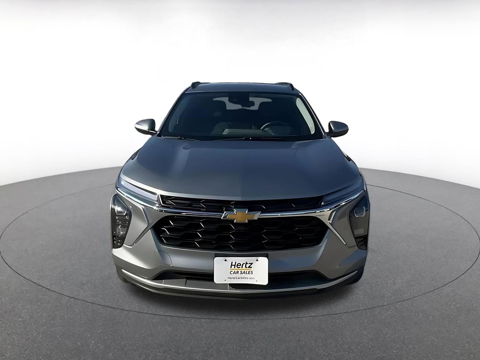 Thumbnail: 2025 Chevrolet Trax - 4