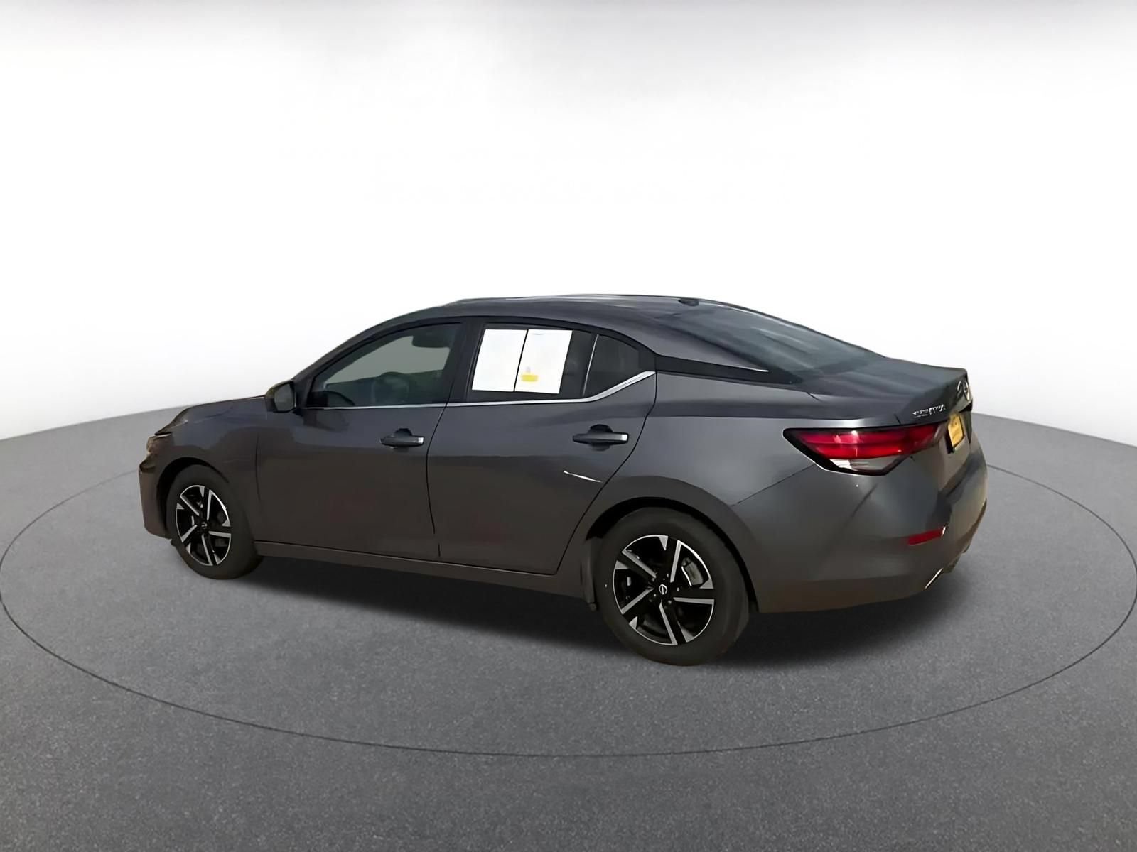 Thumbnail: 2025 Nissan Sentra - 9