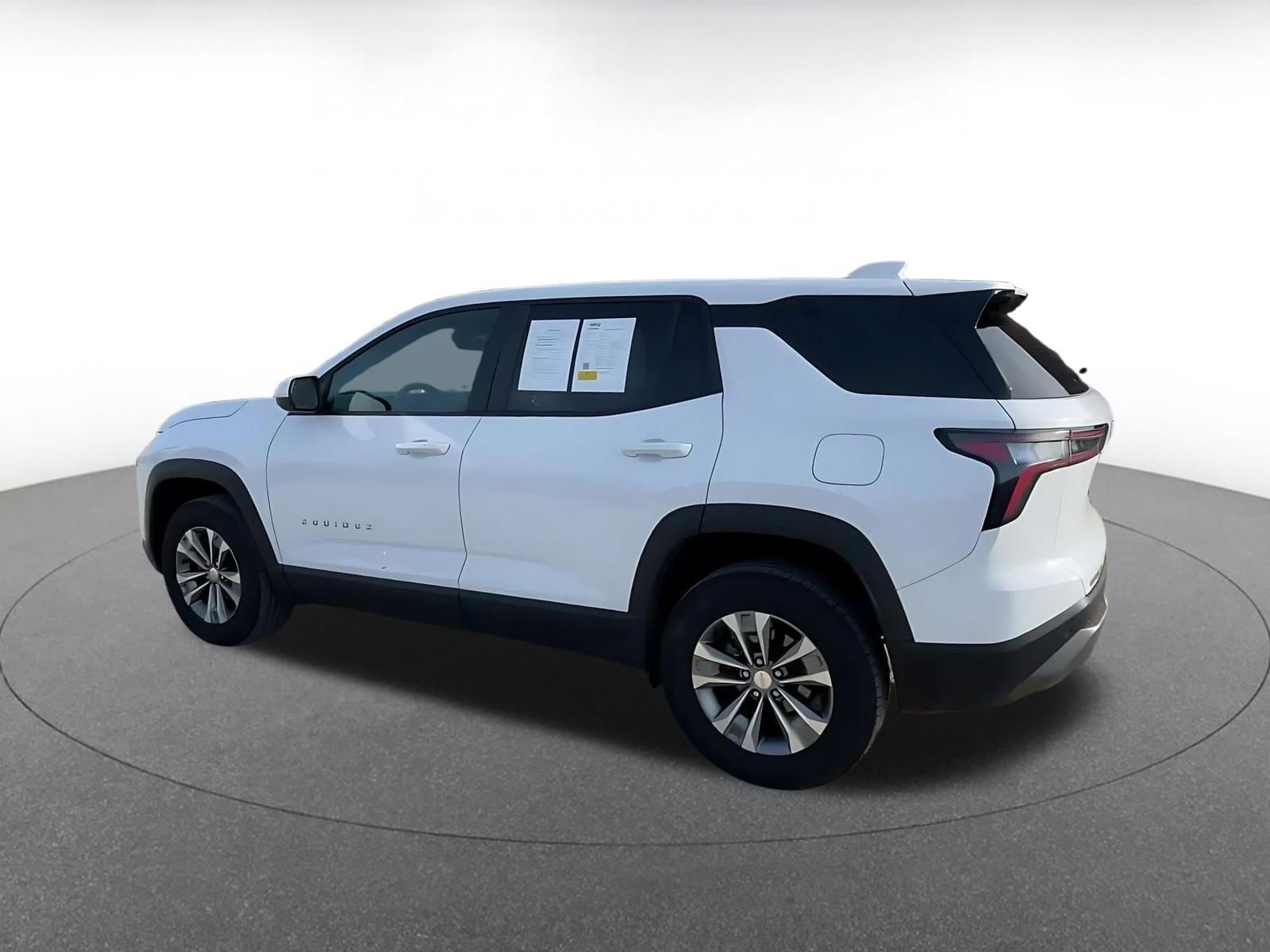 Thumbnail: 2025 Chevrolet Equinox - 10