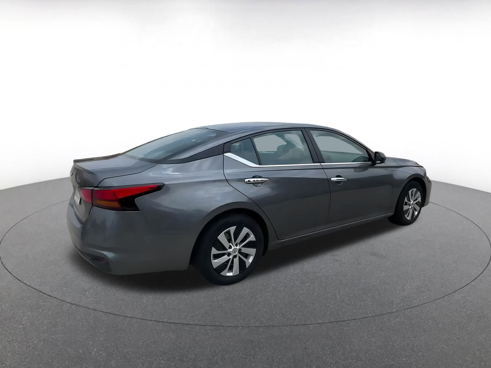 Thumbnail: 2024 Nissan Altima - 15