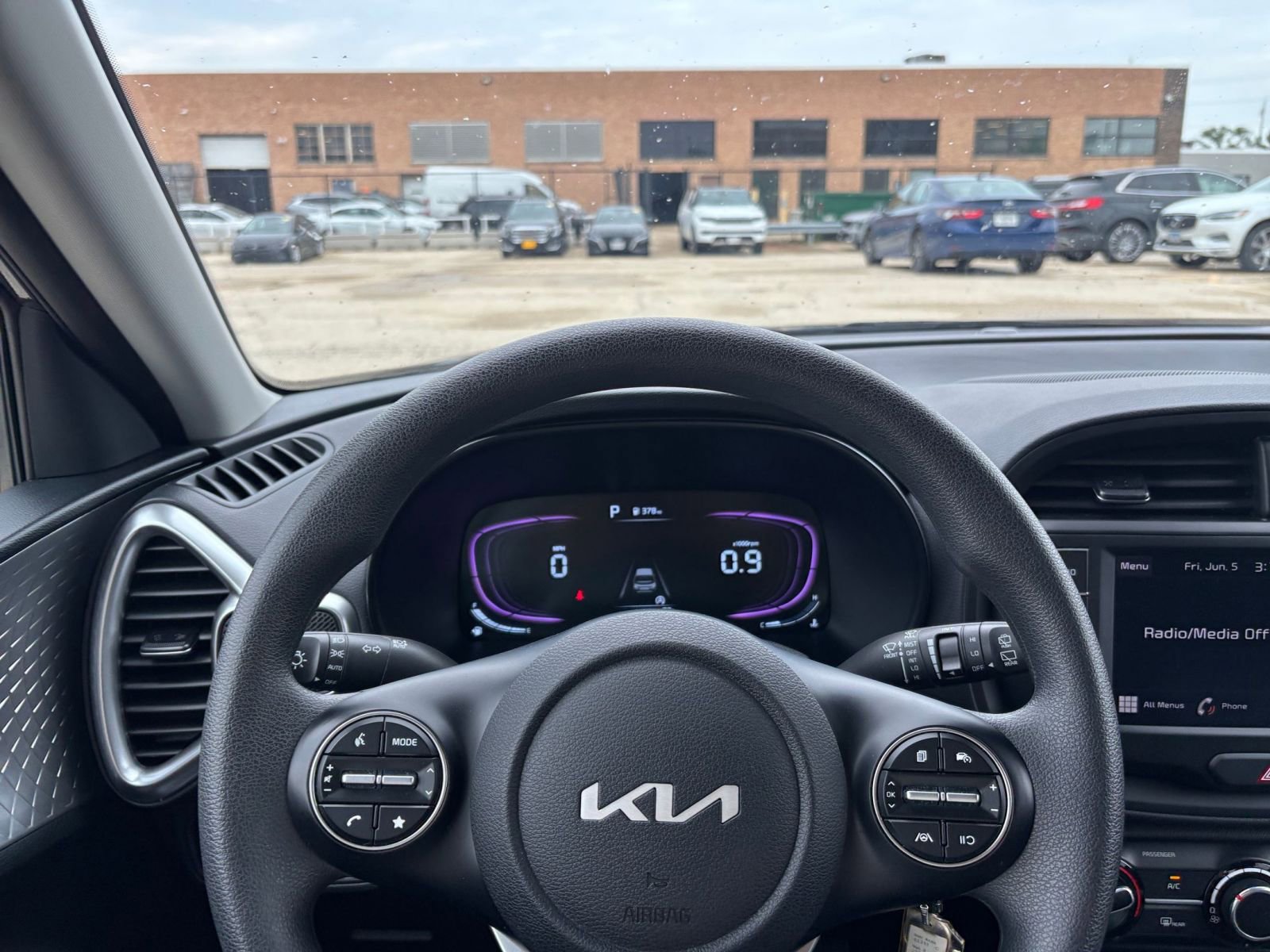Thumbnail: 2025 Kia Soul - 32