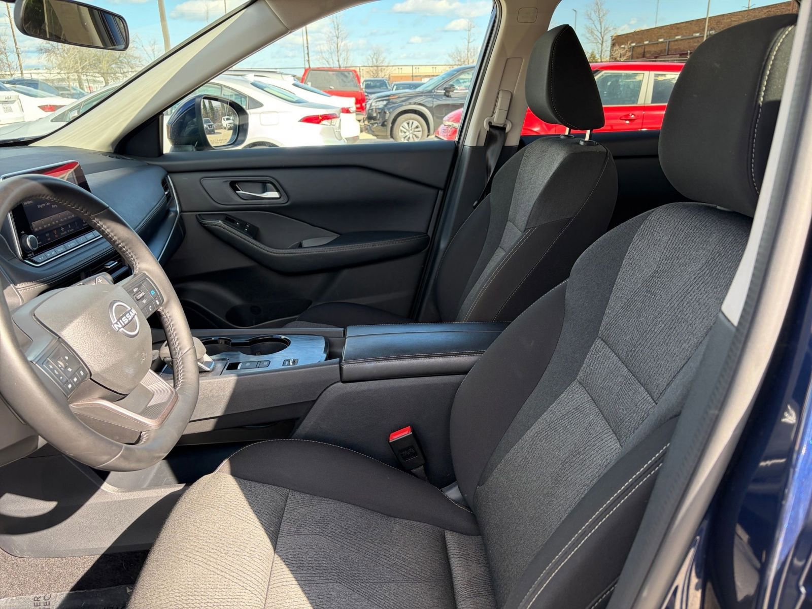 Thumbnail: 2025 Nissan Rogue - 27