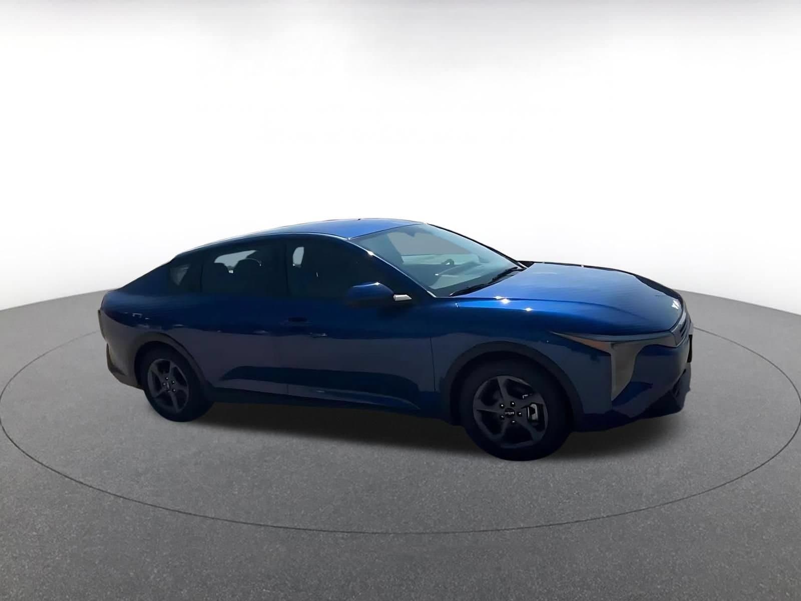 Thumbnail: 2025 Kia K4 - 2