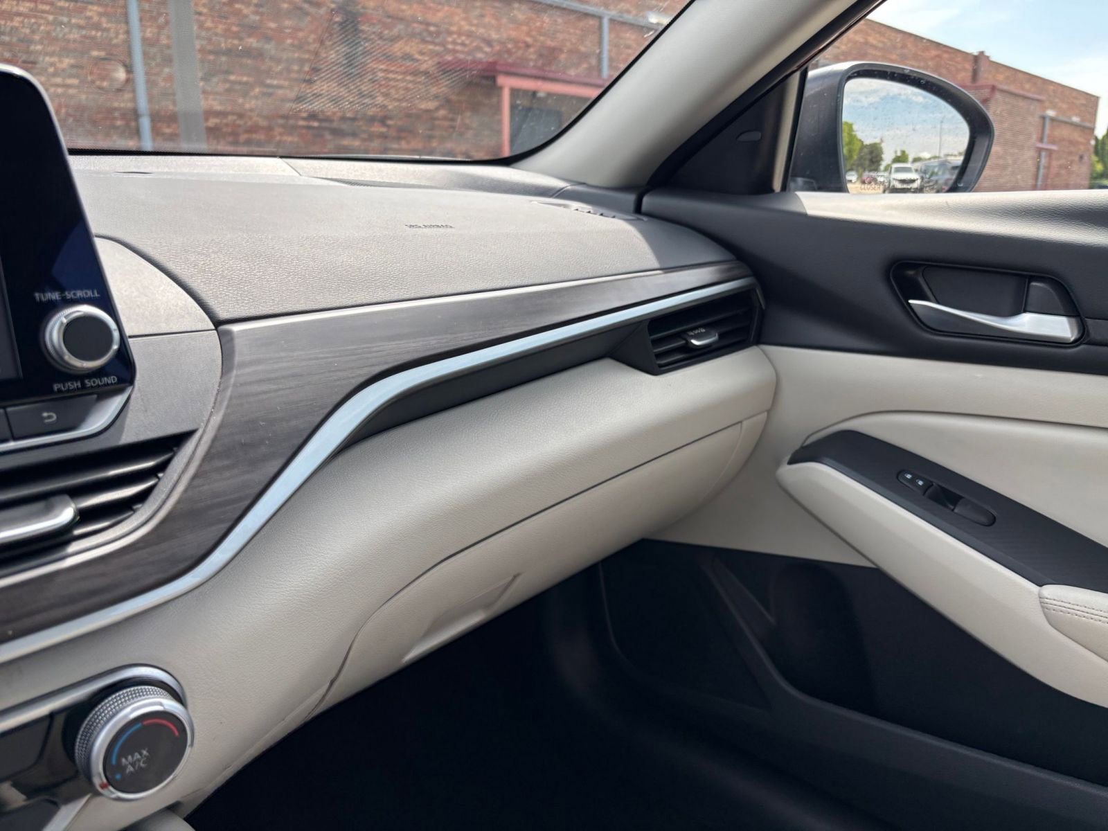 Thumbnail: 2025 Nissan Altima - 35