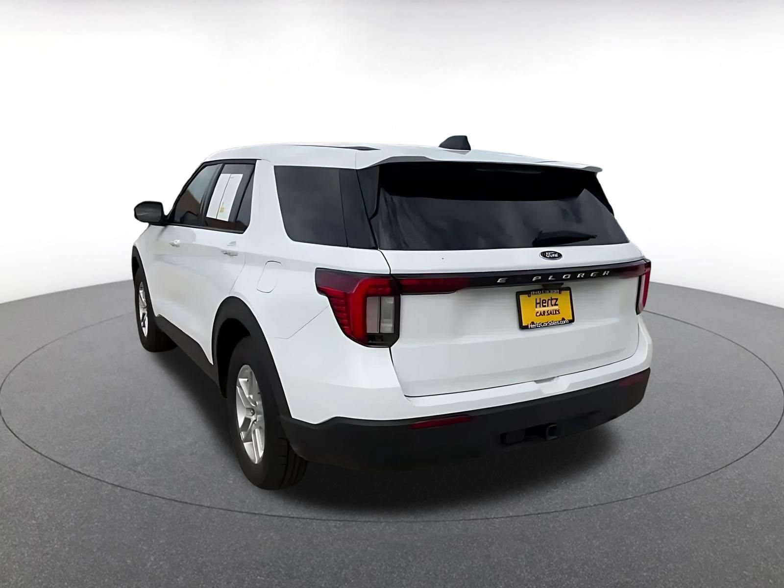 Thumbnail: 2026 Ford Explorer - 10
