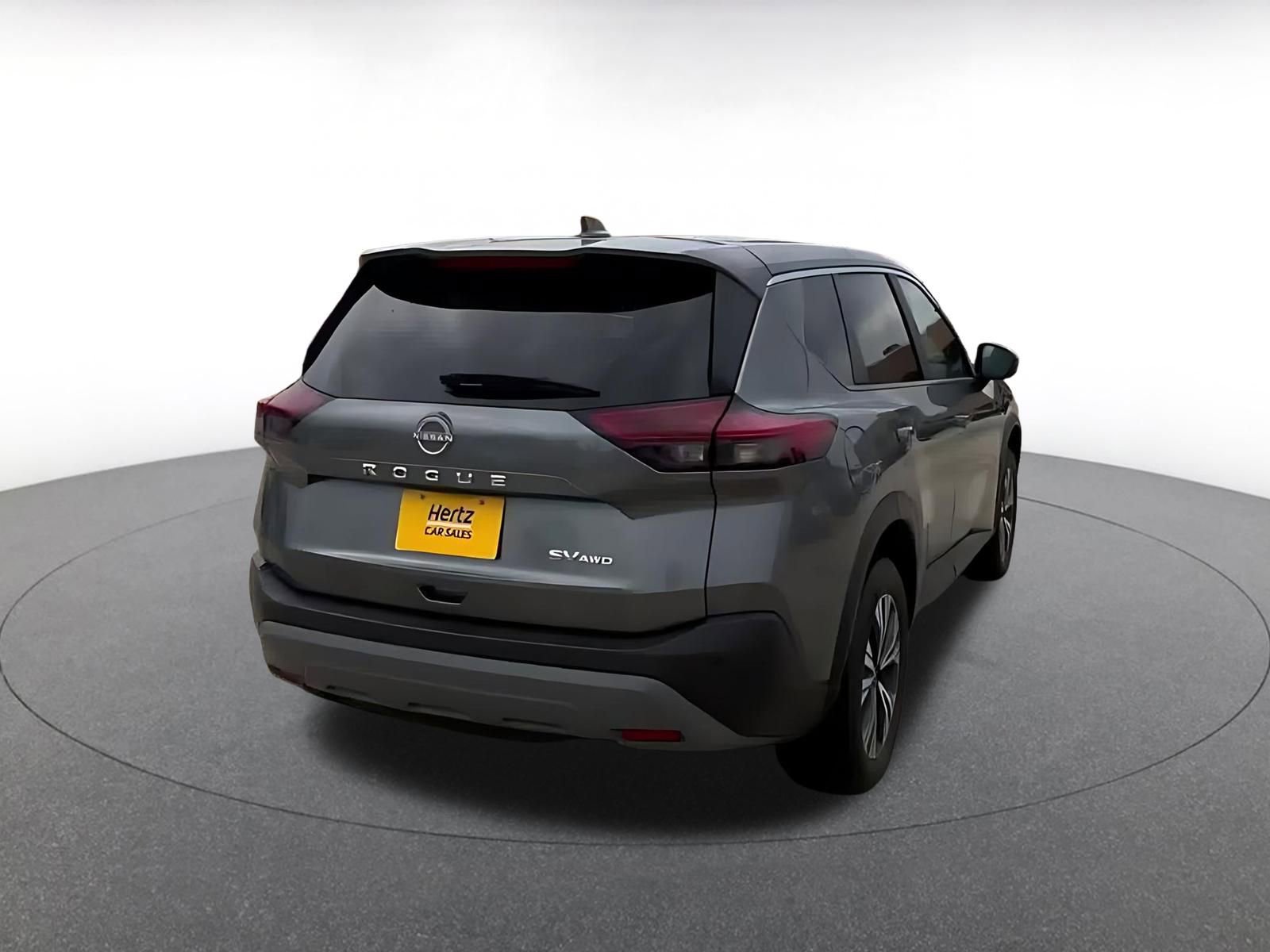Thumbnail: 2023 Nissan Rogue - 15