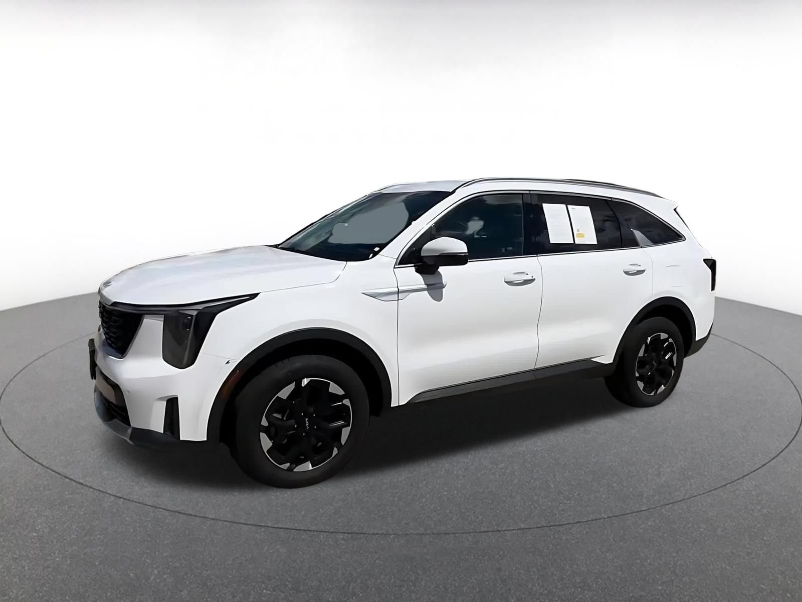 Thumbnail: 2024 Kia Sorento - 8