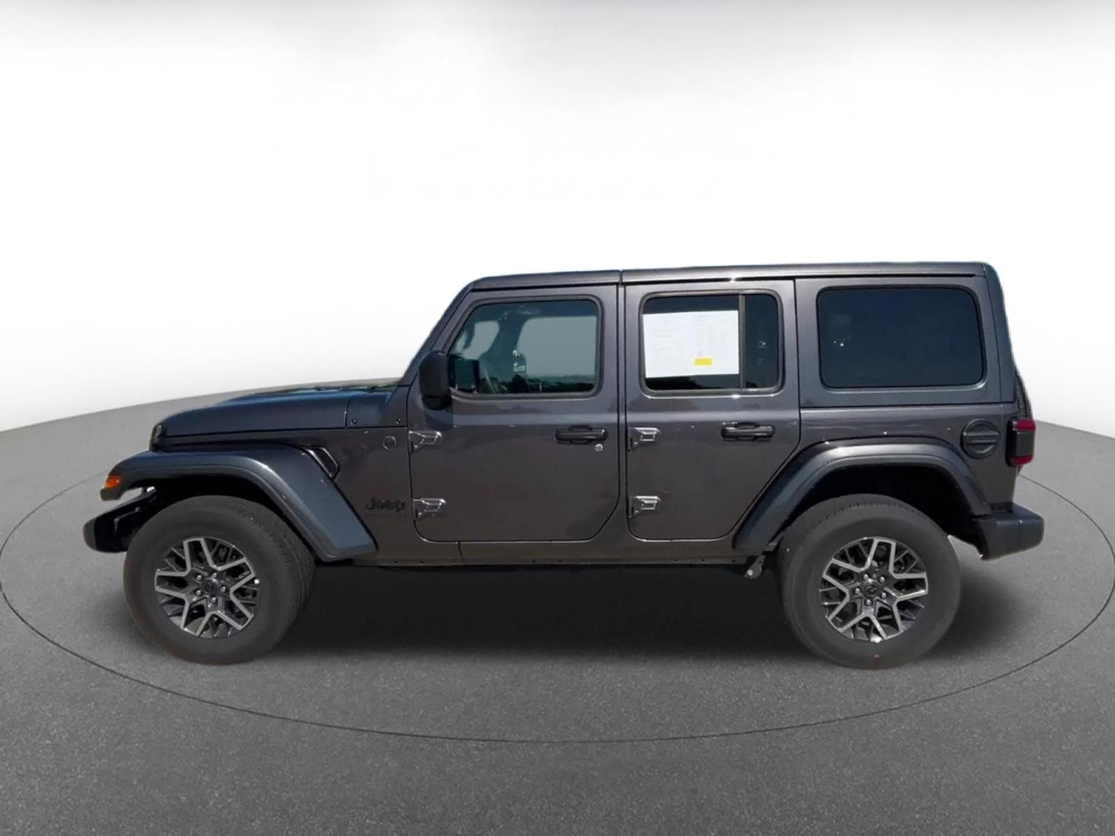 Thumbnail: 2025 Jeep Wrangler - 9