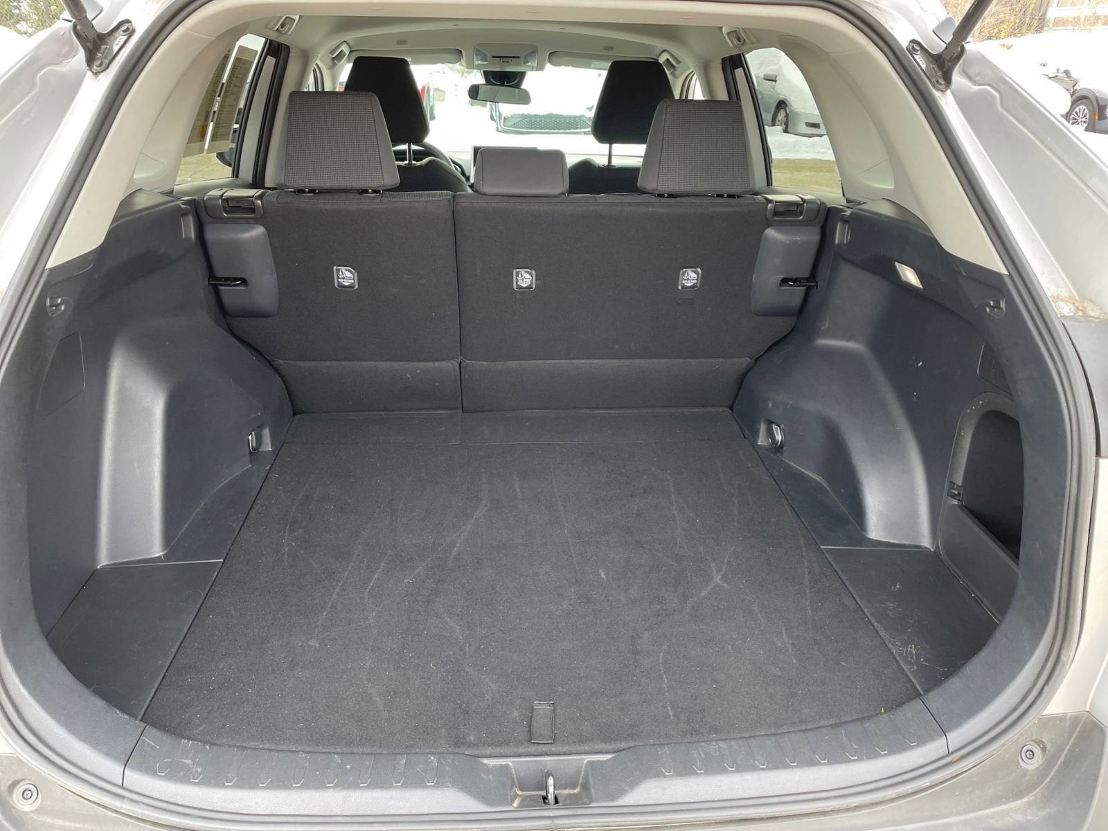 Thumbnail: 2025 Toyota RAV4 - 31