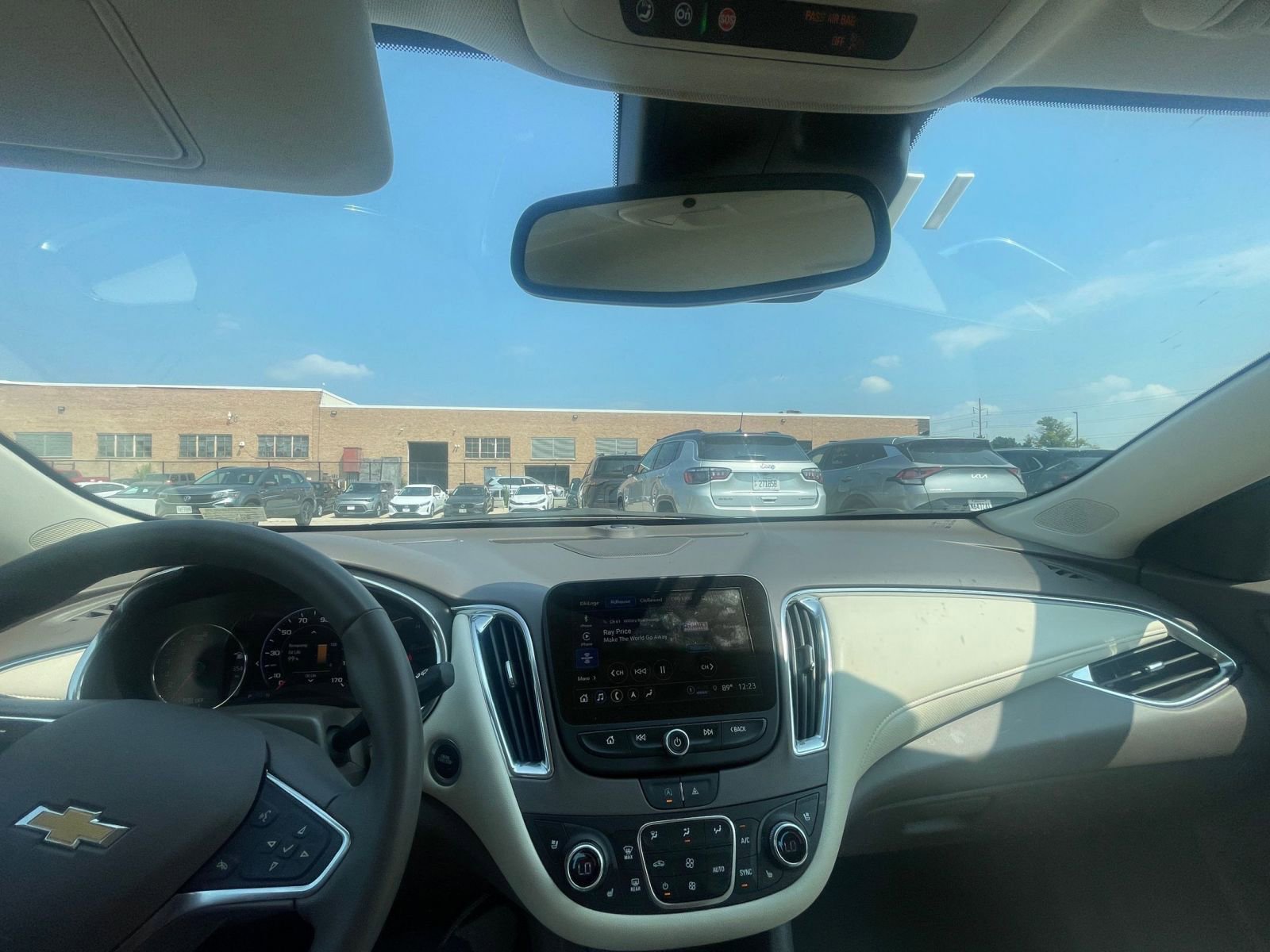 Thumbnail: 2024 Chevrolet Malibu - 33