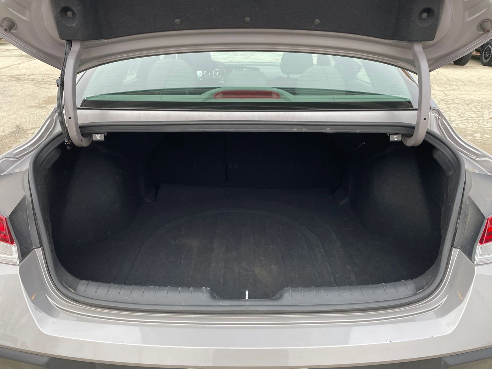 Thumbnail: 2025 Hyundai Elantra - 31