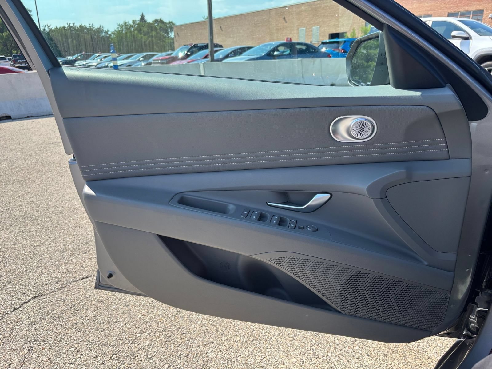 Thumbnail: 2026 Hyundai Elantra - 18