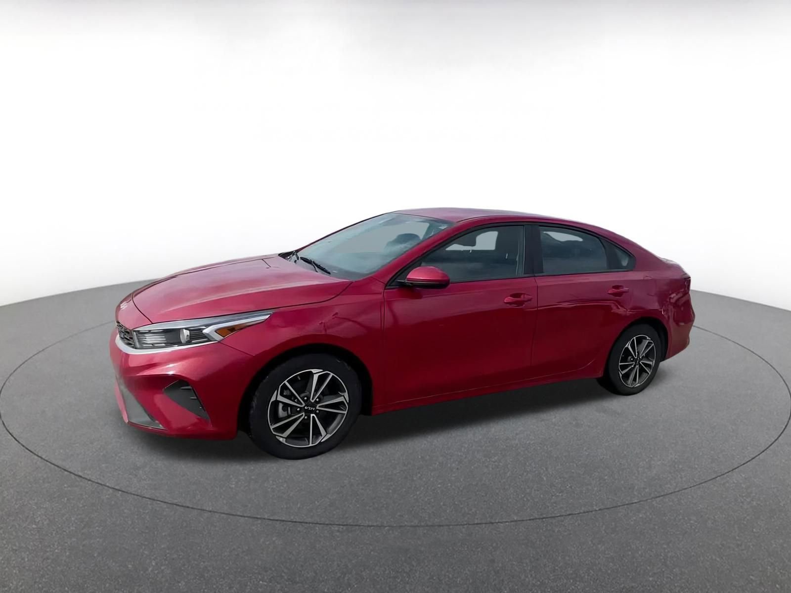 Thumbnail: 2024 Kia Forte - 7