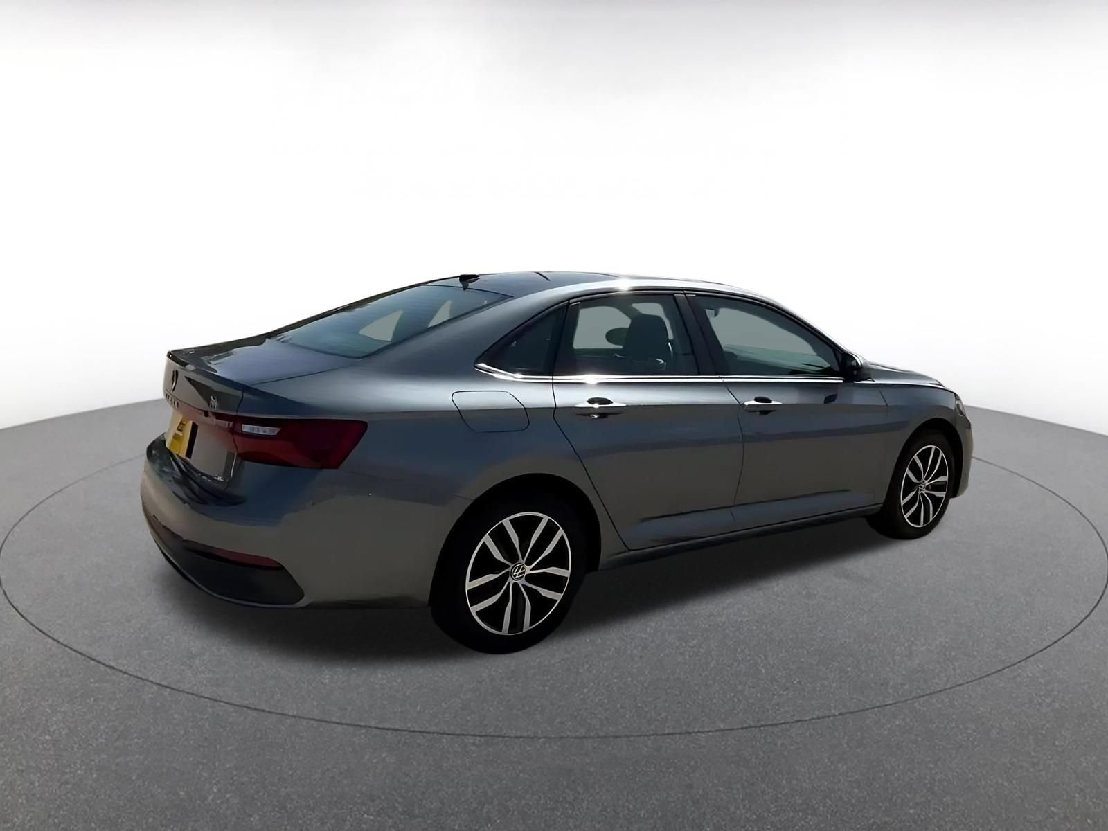 Thumbnail: 2025 Volkswagen Jetta - 15