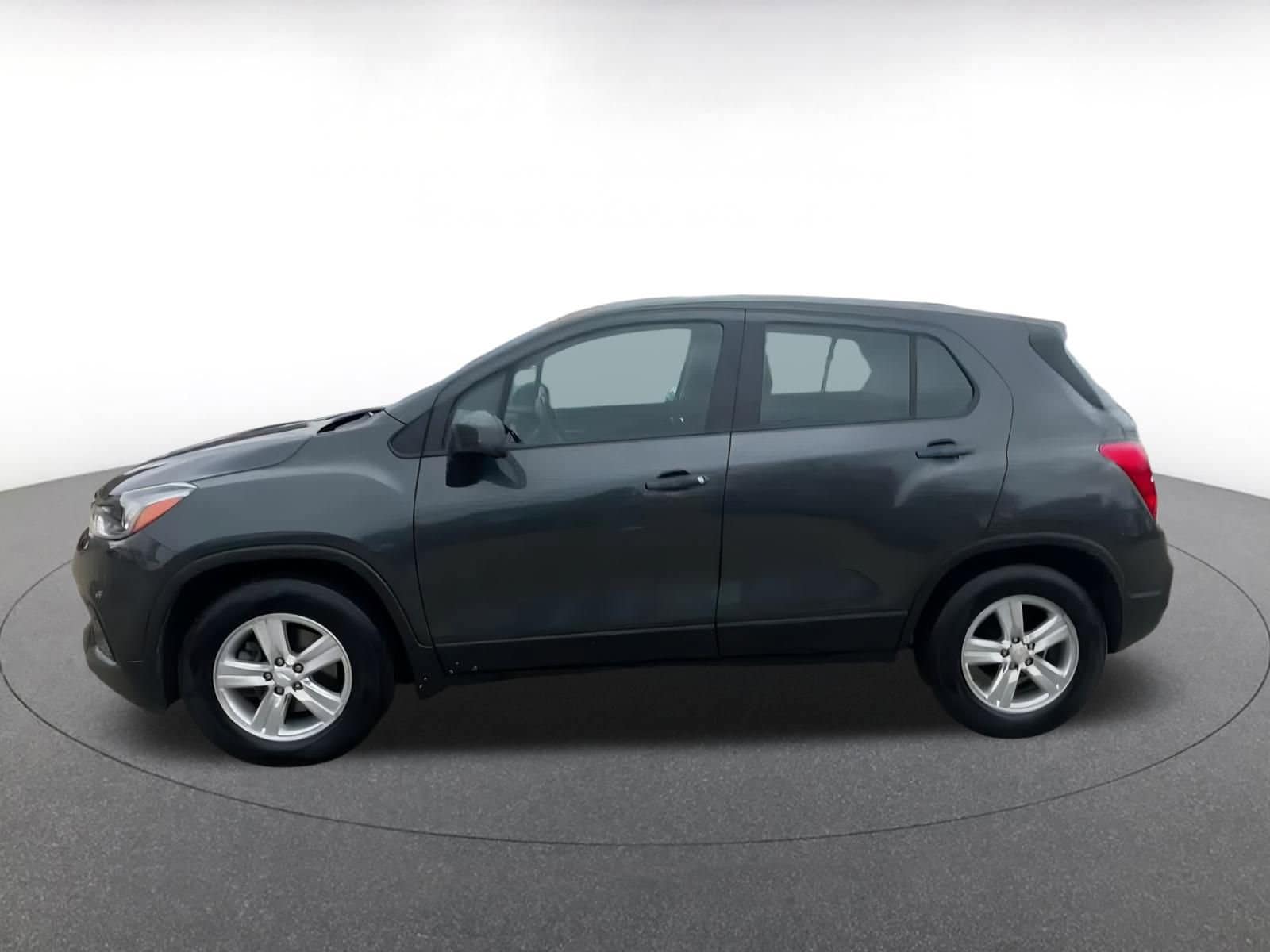 Thumbnail: 2019 Chevrolet Trax - 9