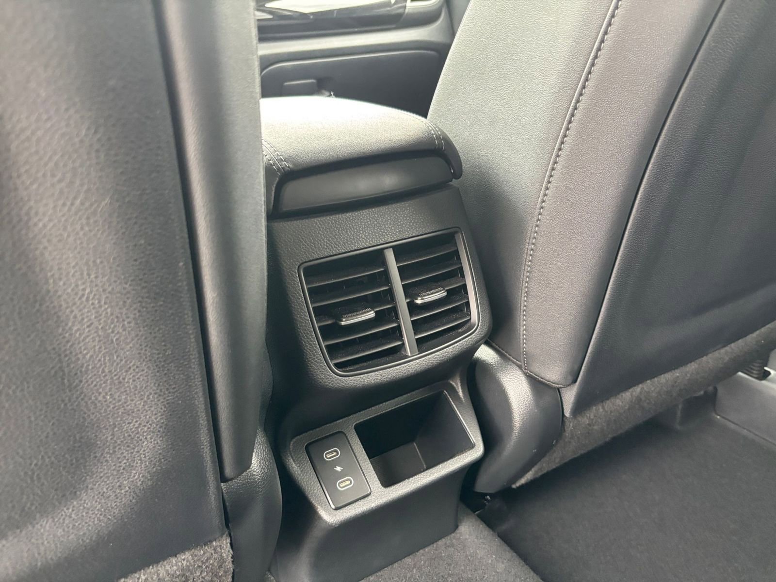 Thumbnail: 2025 Kia Seltos - 23