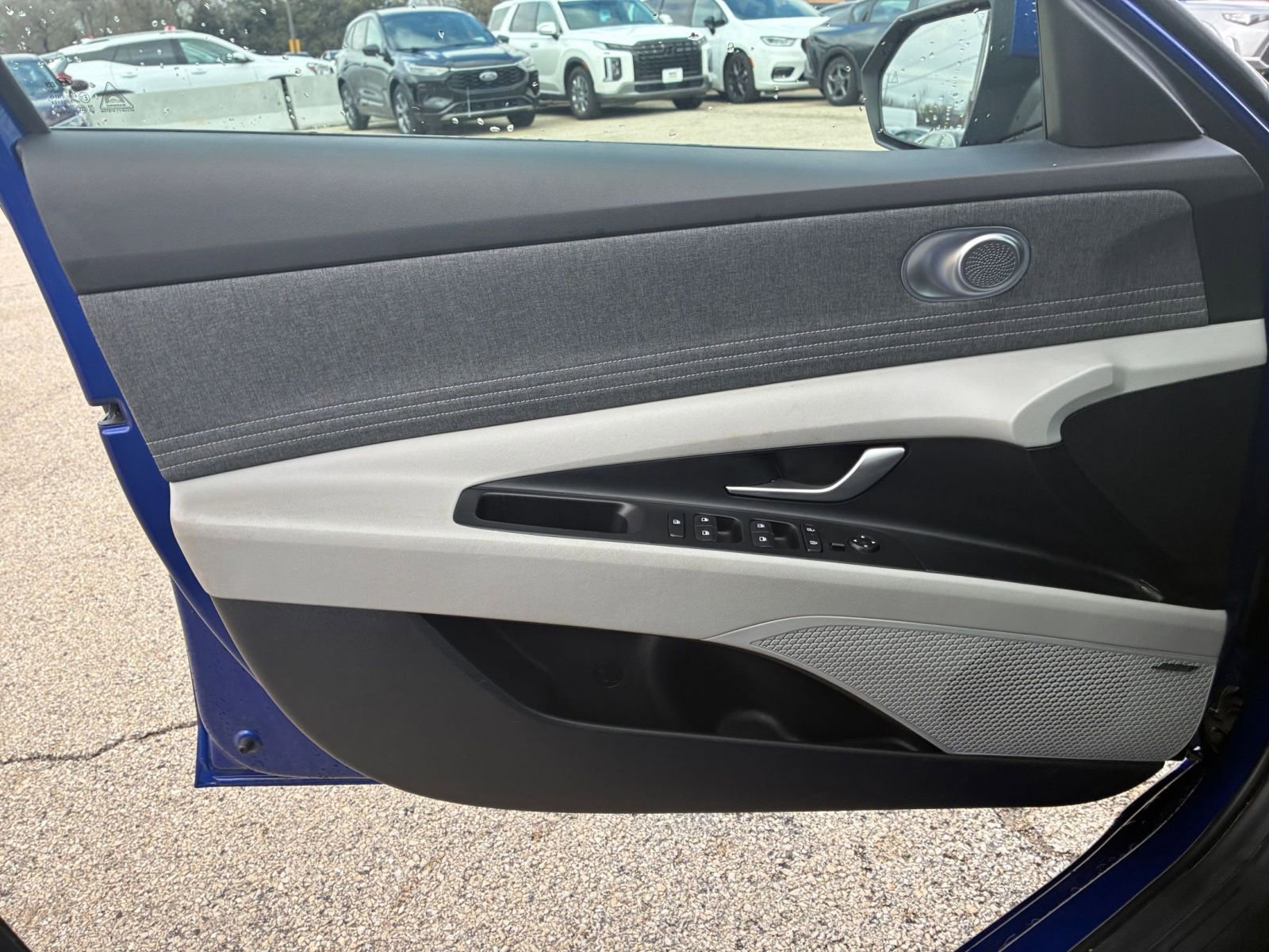 Thumbnail: 2025 Hyundai Elantra - 18