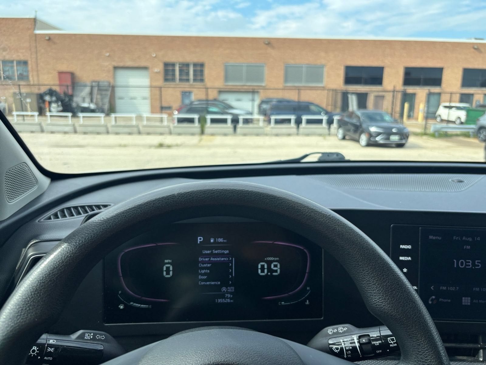 Thumbnail: 2023 Kia Sportage - 32