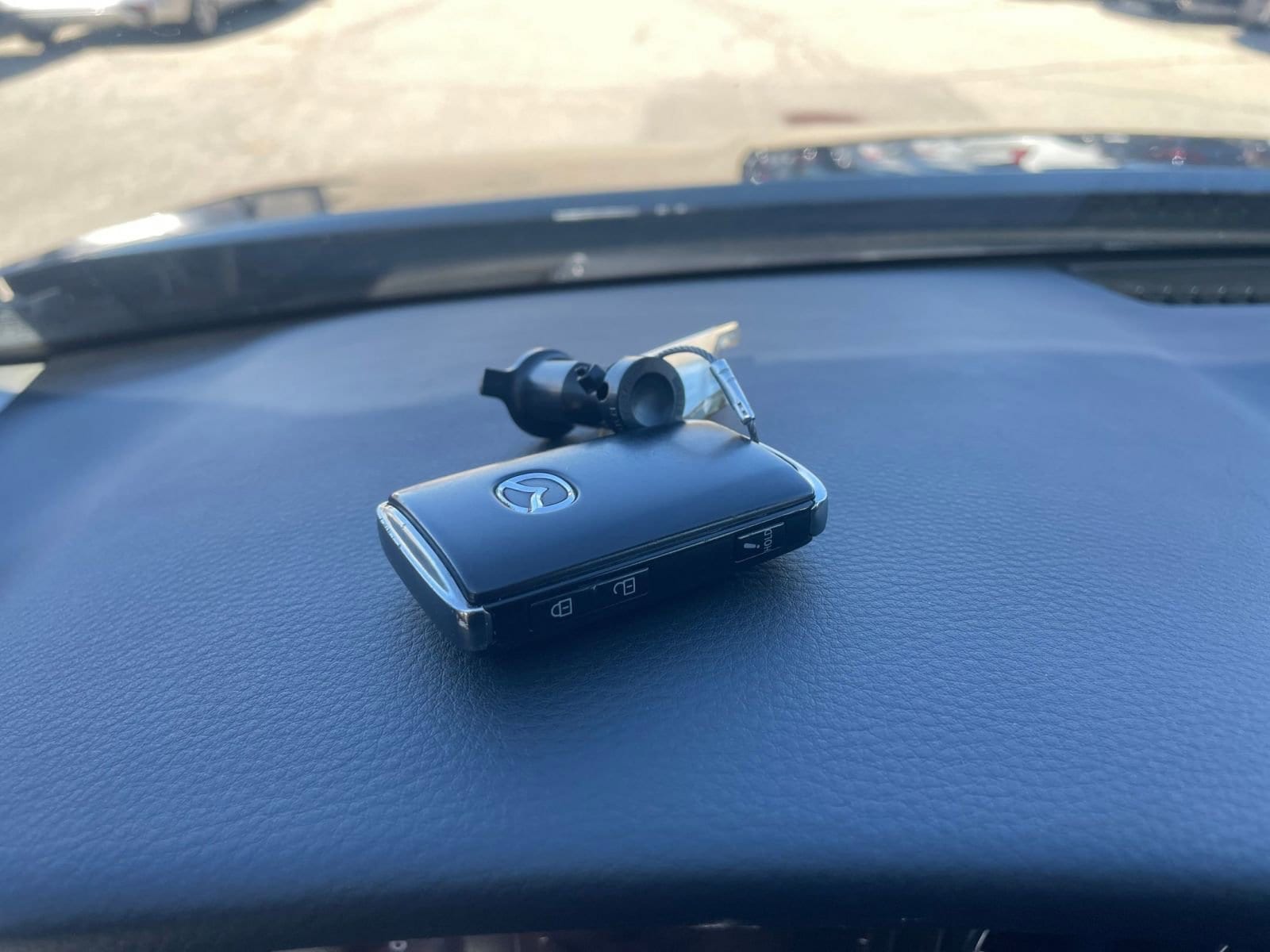 Thumbnail: 2025 Mazda CX-50 - 22