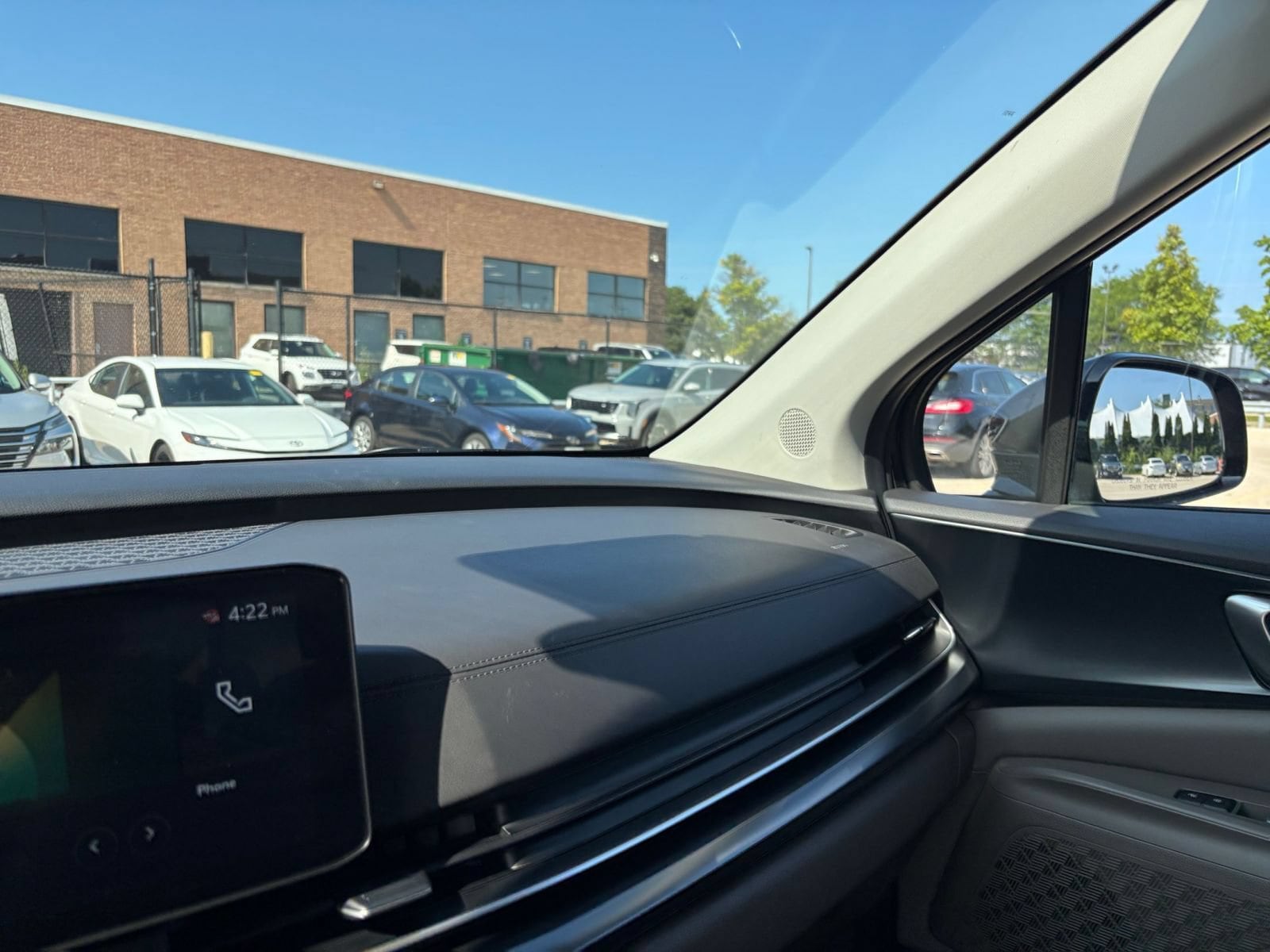 Thumbnail: 2026 Kia Carnival - 34