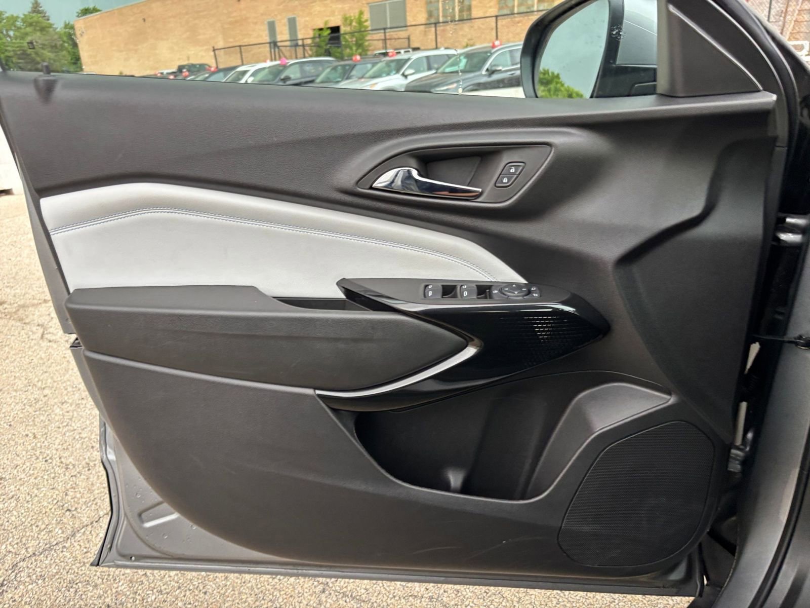 Thumbnail: 2025 Chevrolet Trax - 18
