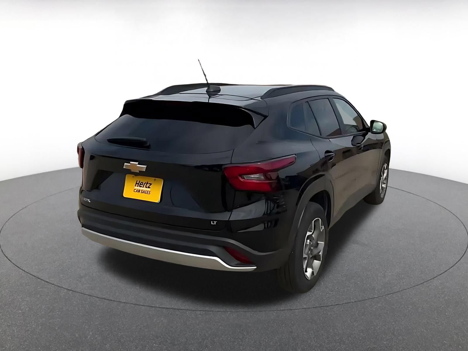 Thumbnail: 2025 Chevrolet Trax - 12