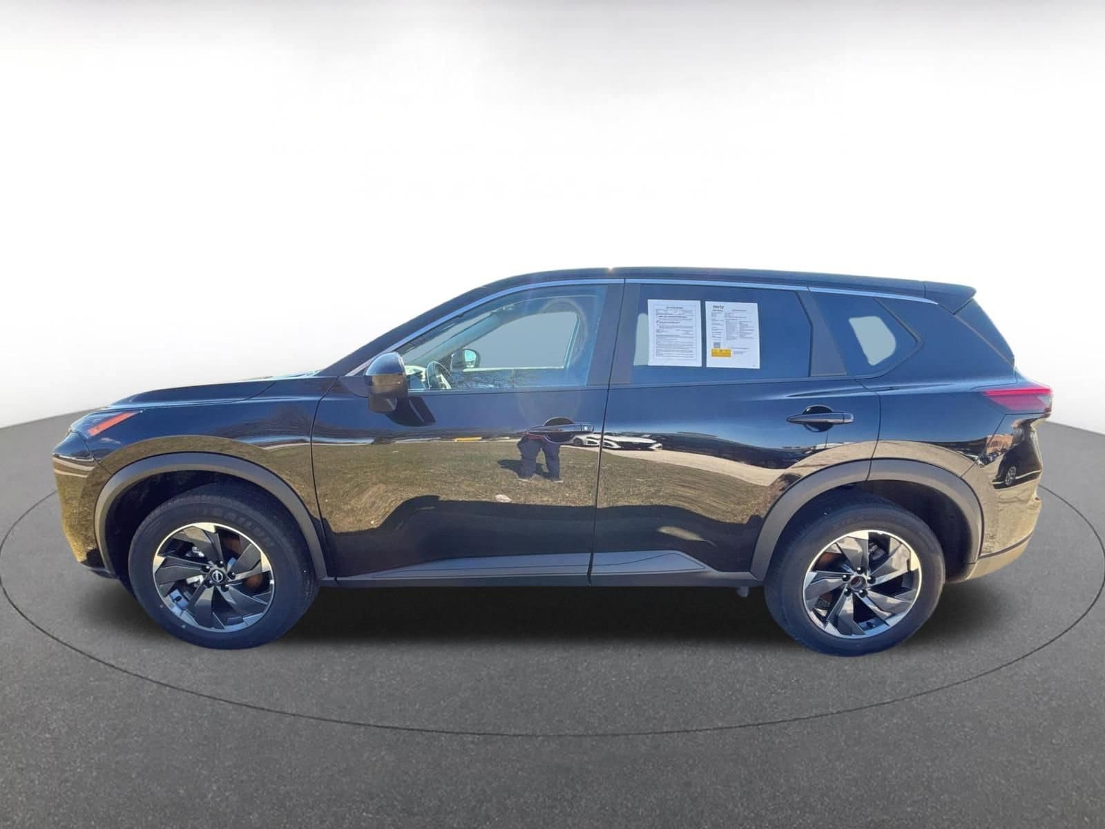 Thumbnail: 2025 Nissan Rogue - 4