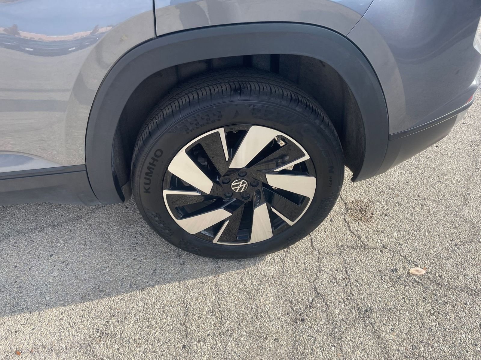 Thumbnail: 2025 Volkswagen Atlas - 30