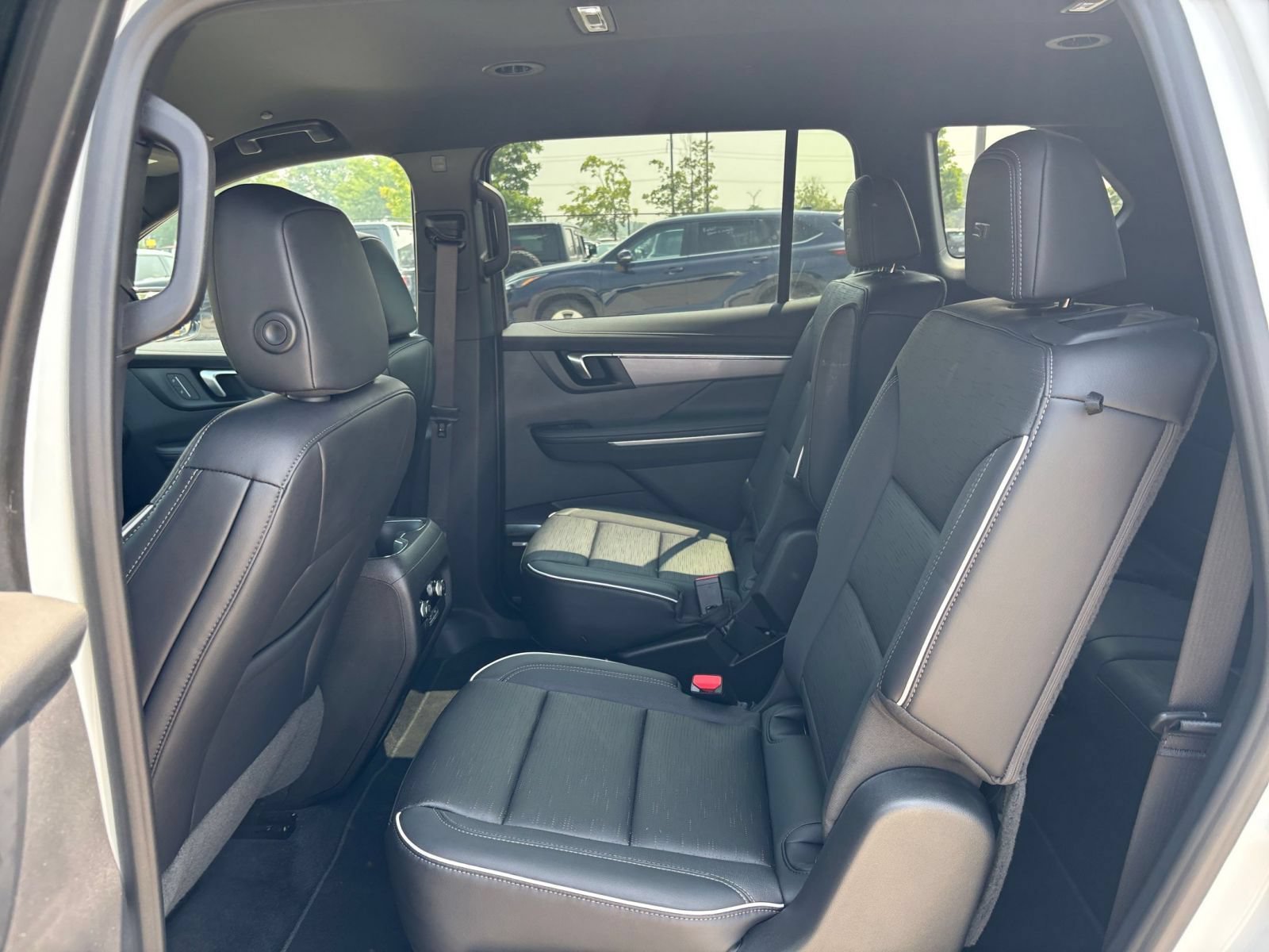 Thumbnail: 2026 Buick Enclave - 27