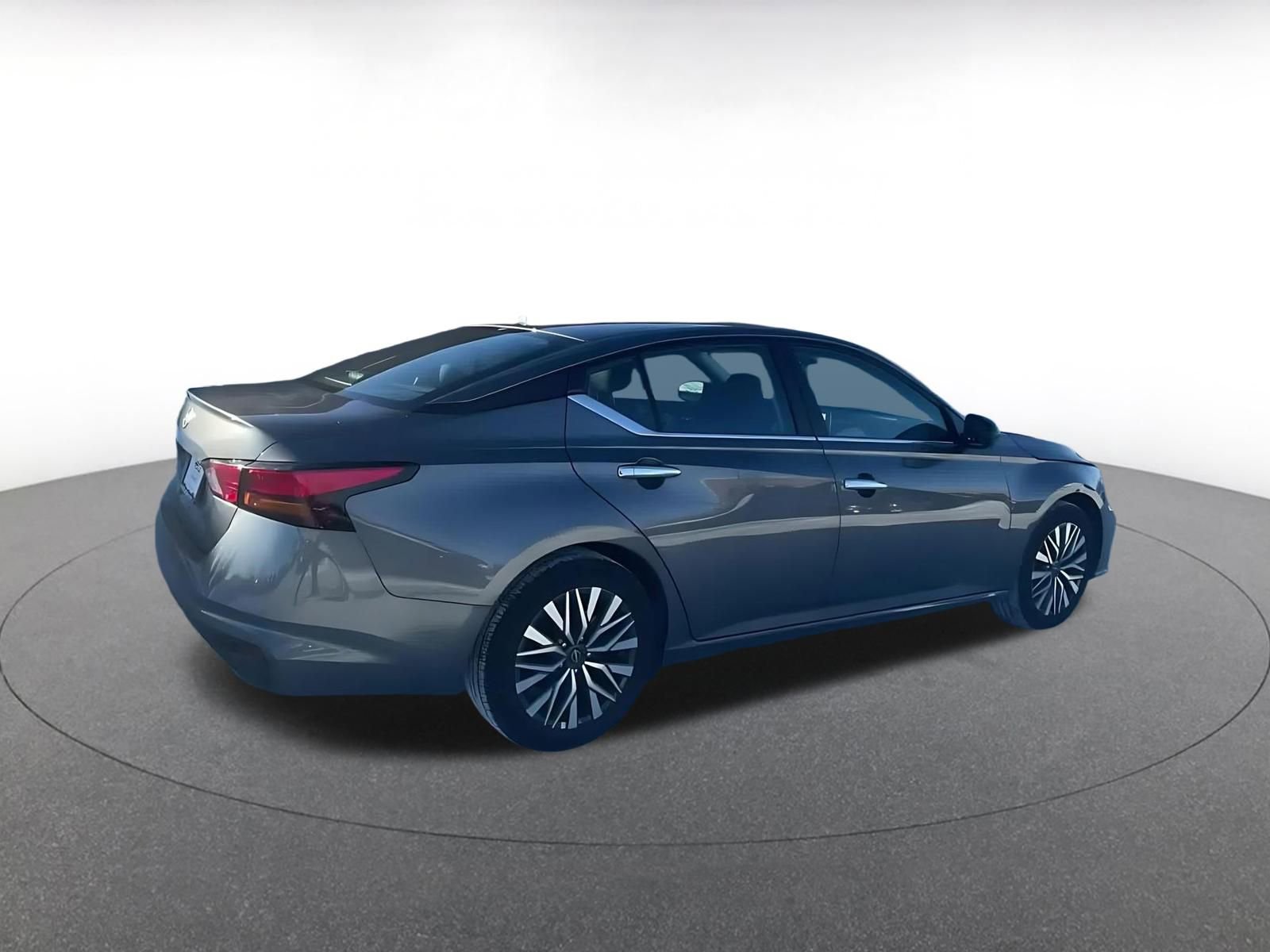 Thumbnail: 2025 Nissan Altima - 22