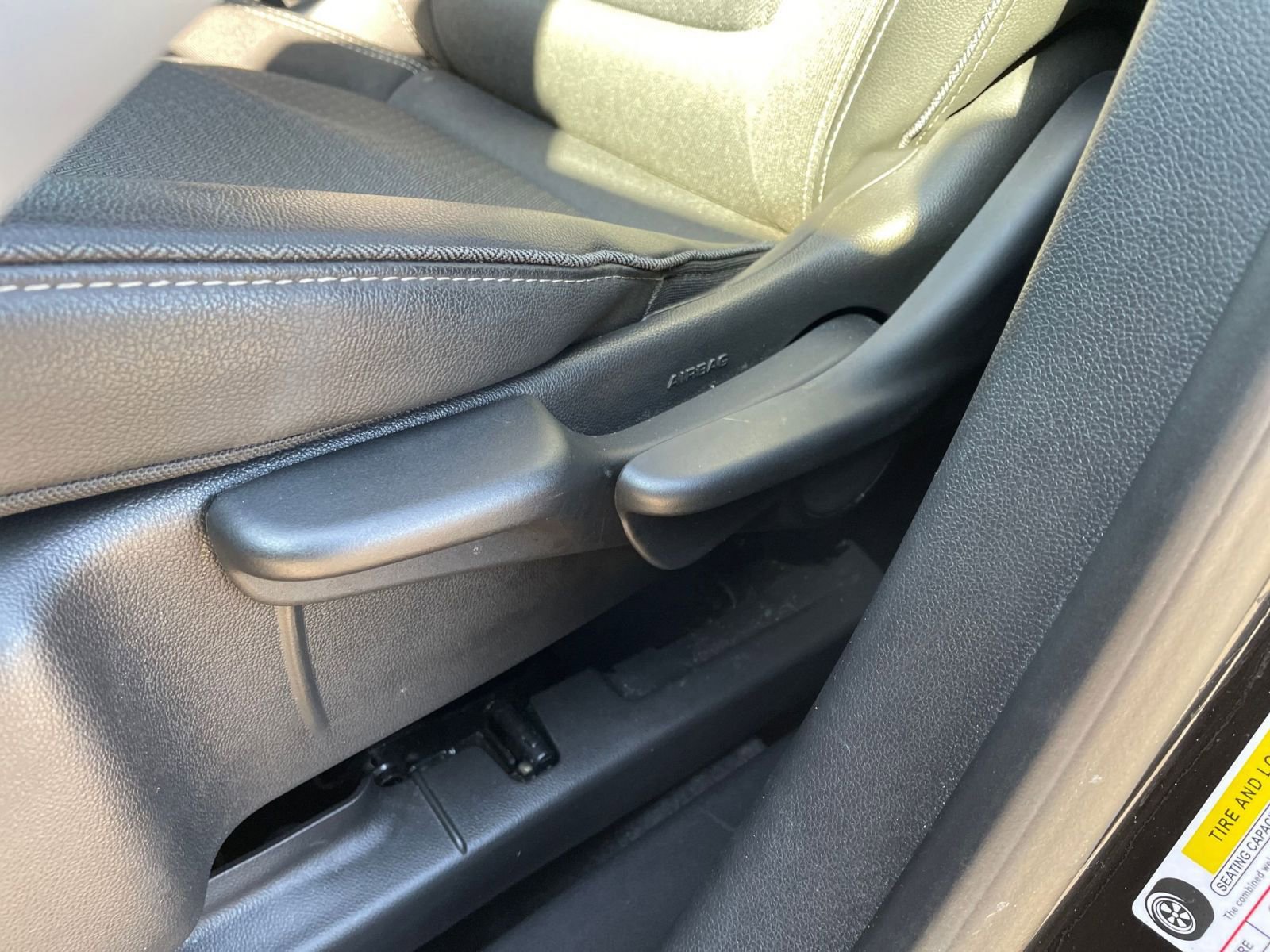 Thumbnail: 2025 Buick Encore GX - 22