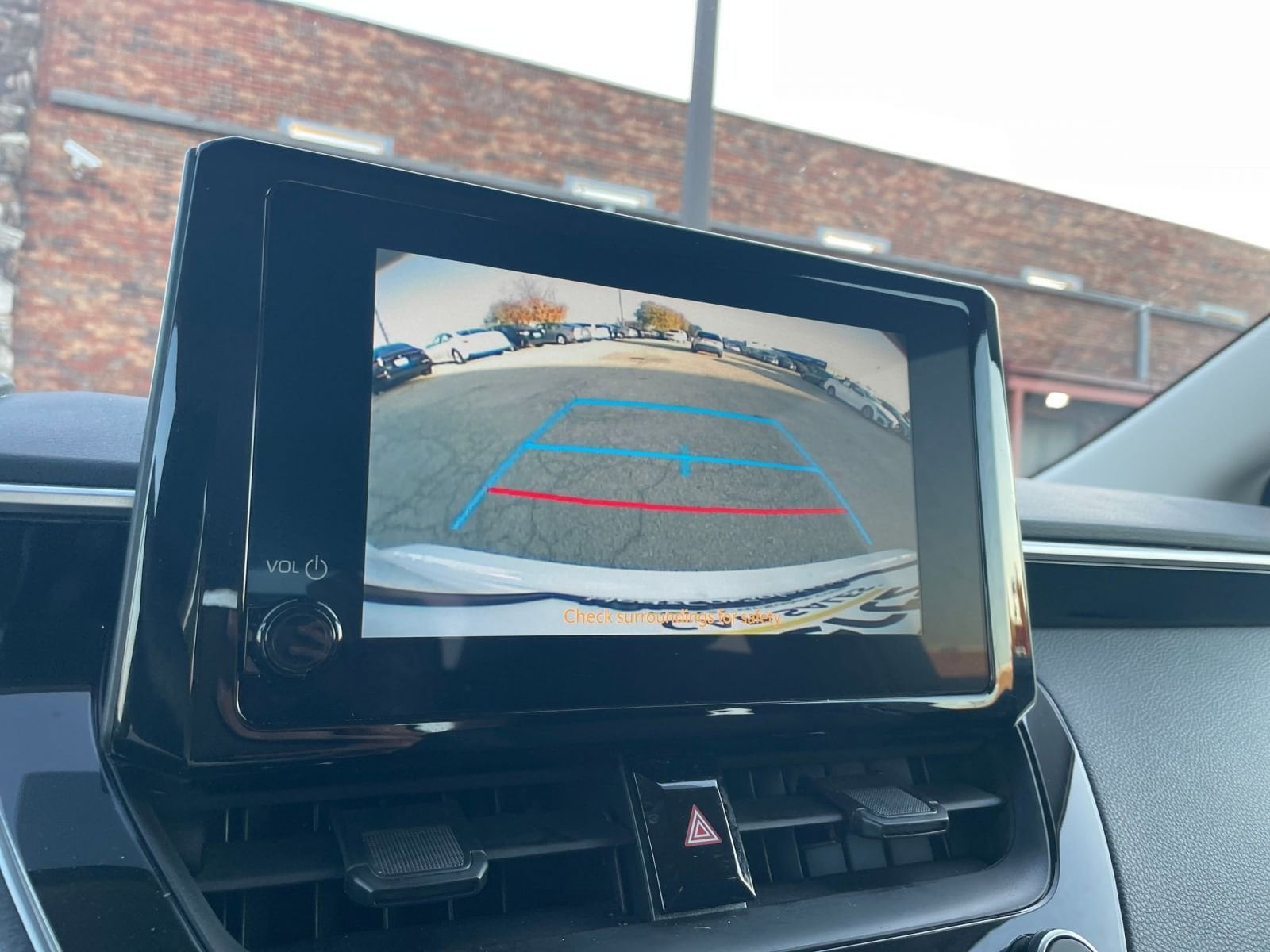 Thumbnail: 2025 Toyota Corolla - 17