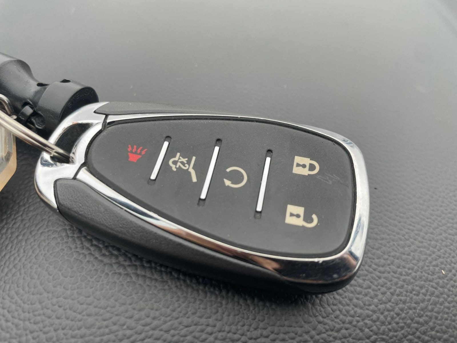 Thumbnail: 2022 Chevrolet Traverse - 27