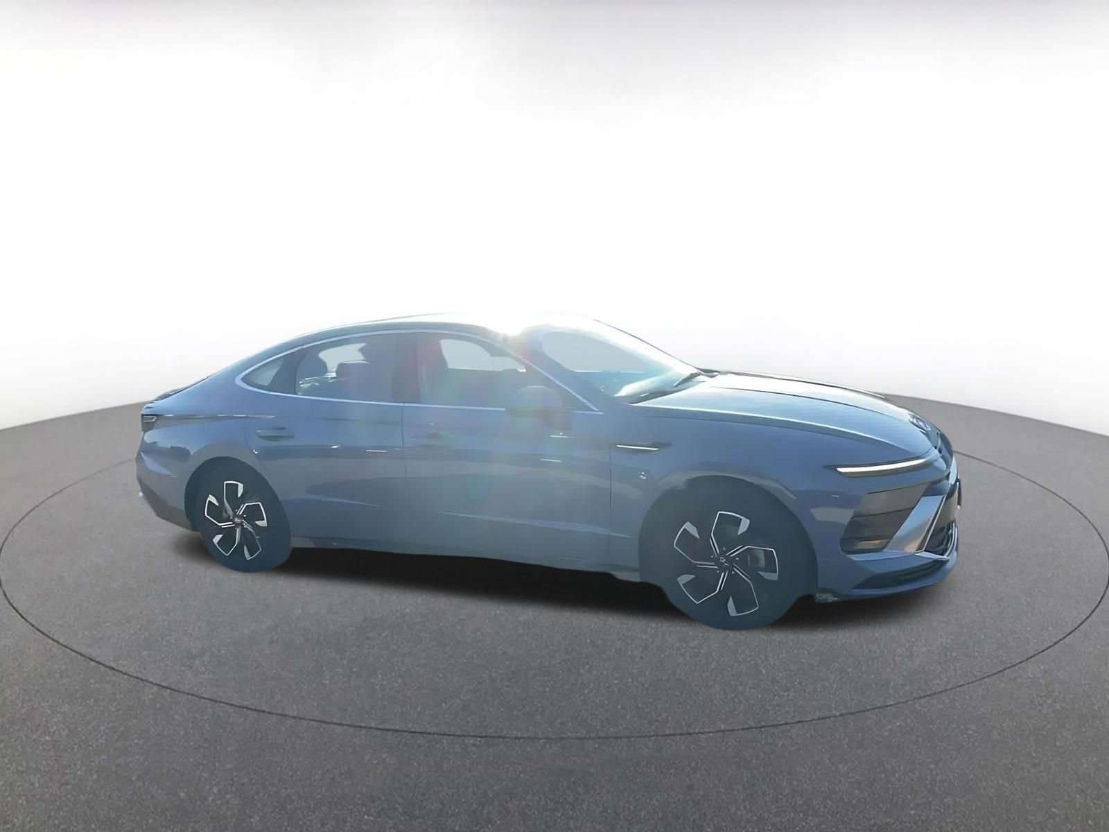 Thumbnail: 2025 Hyundai Sonata - 2