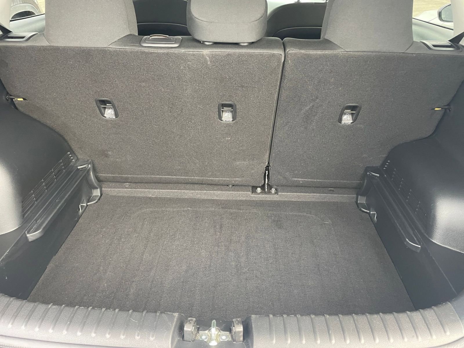 Thumbnail: 2025 Kia Soul - 30