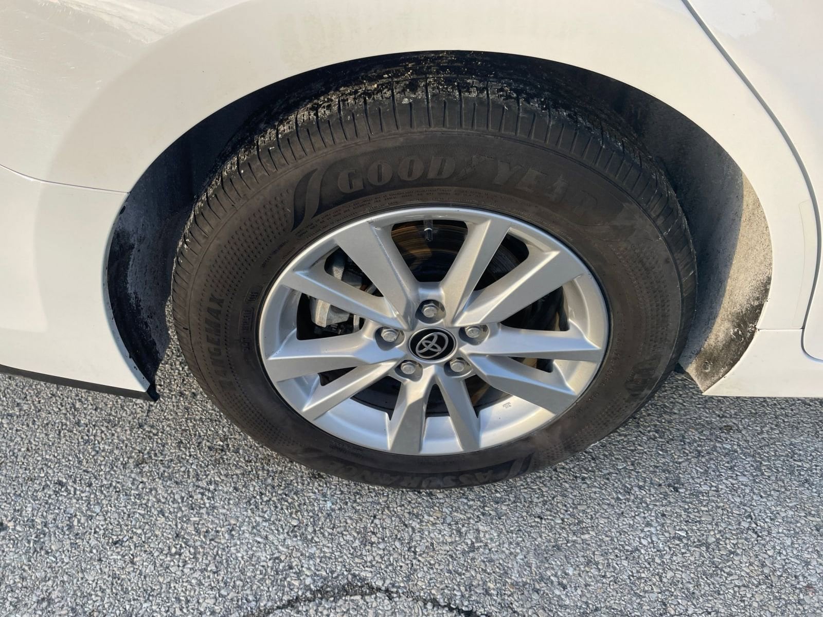 Thumbnail: 2025 Toyota Camry - 30