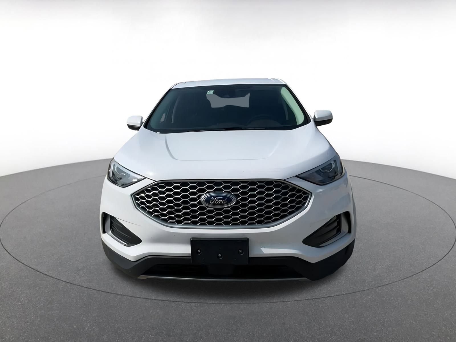 Thumbnail: 2024 Ford Edge - 4