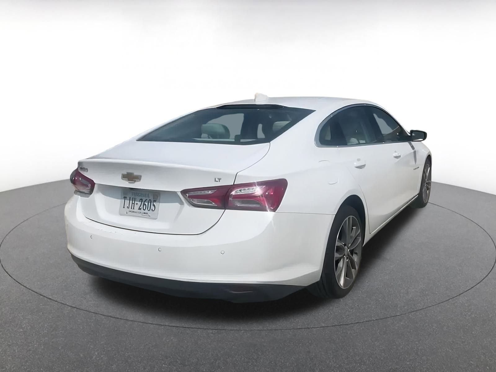 Thumbnail: 2024 Chevrolet Malibu - 14