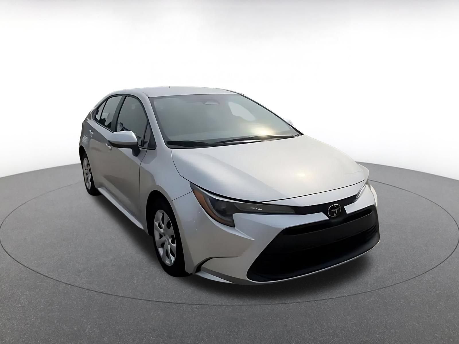 Thumbnail: 2025 Toyota Corolla - 3