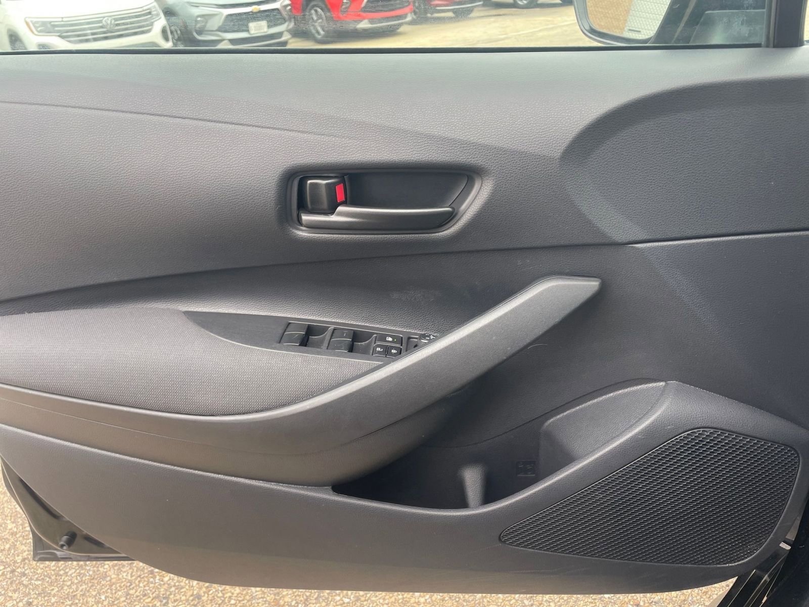 Thumbnail: 2025 Toyota Corolla - 18