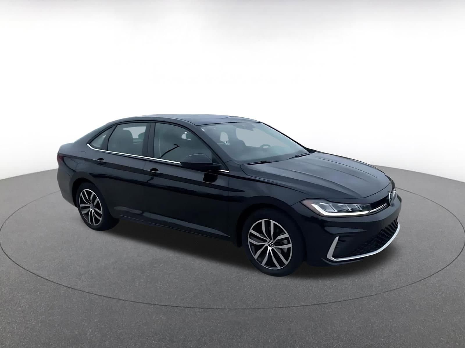 Thumbnail: 2025 Volkswagen Jetta - 2