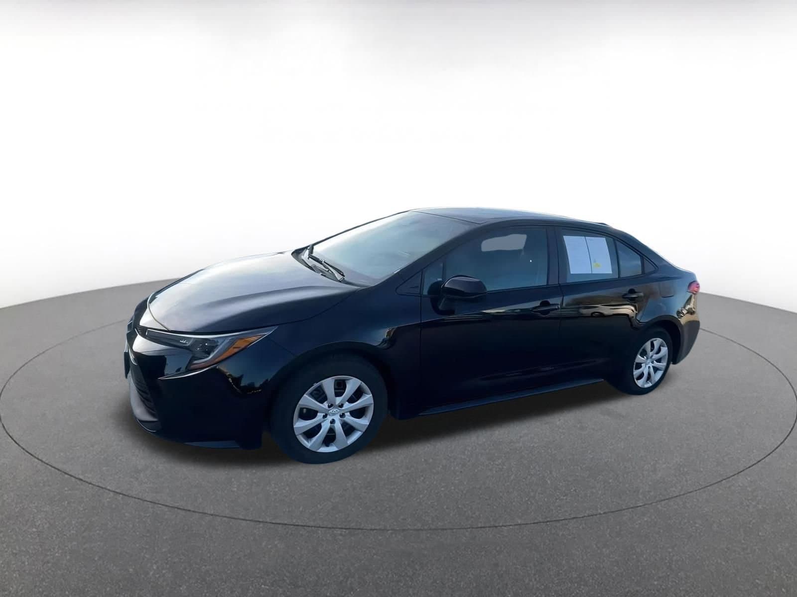 Thumbnail: 2025 Toyota Corolla - 8