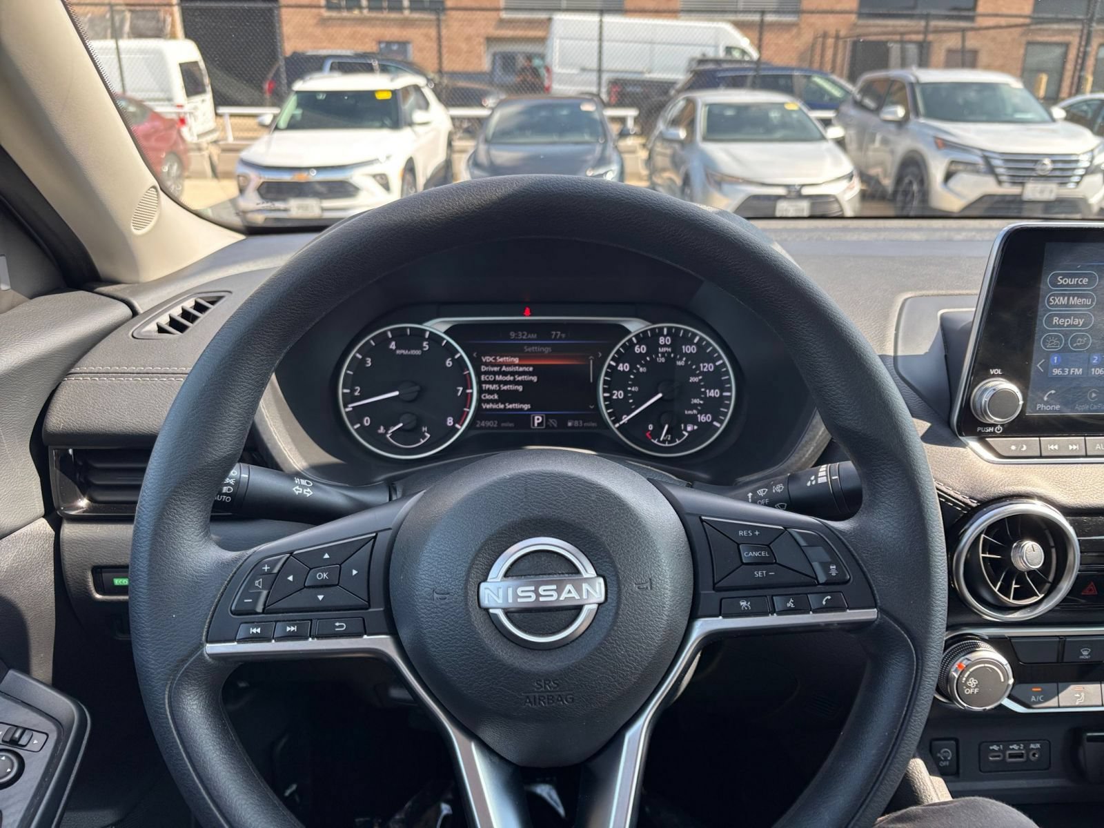 Thumbnail: 2025 Nissan Sentra - 32