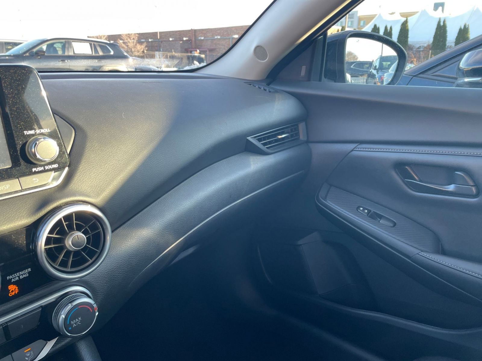 Thumbnail: 2025 Nissan Sentra - 34