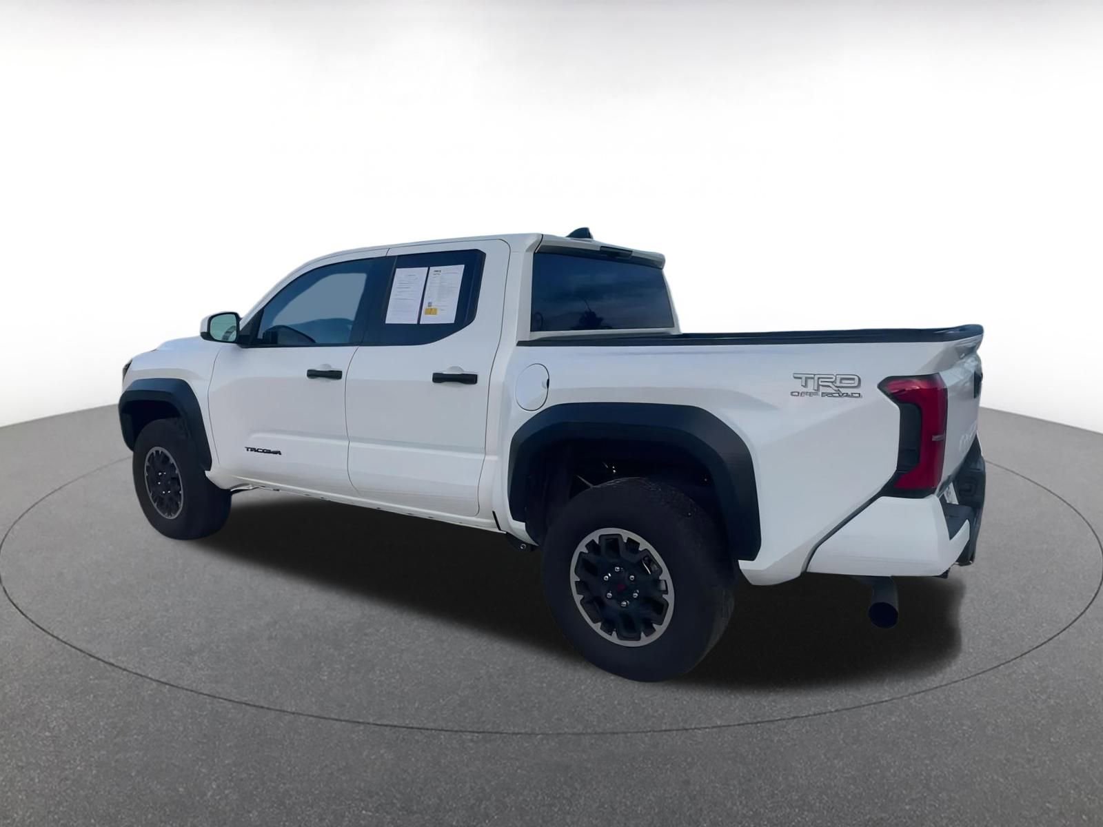 Thumbnail: 2025 Toyota Tacoma - 10