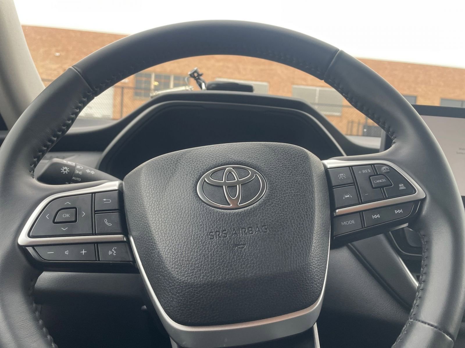 Thumbnail: 2025 Toyota Grand Highlander - 27