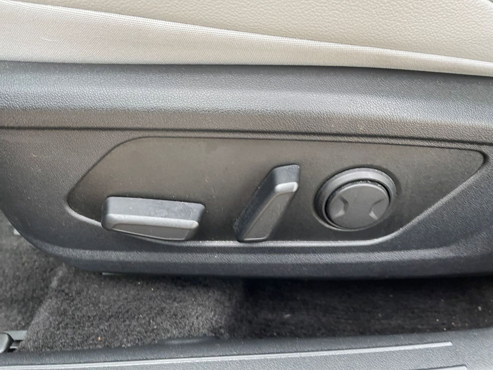 Thumbnail: 2025 Hyundai Elantra - 23