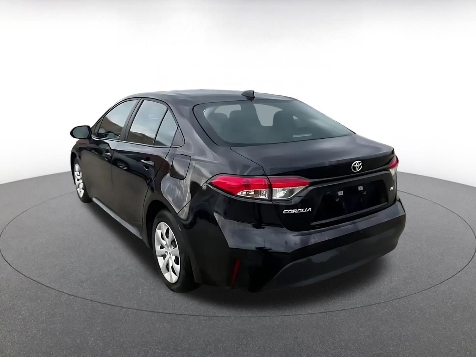 Thumbnail: 2024 Toyota Corolla - 12