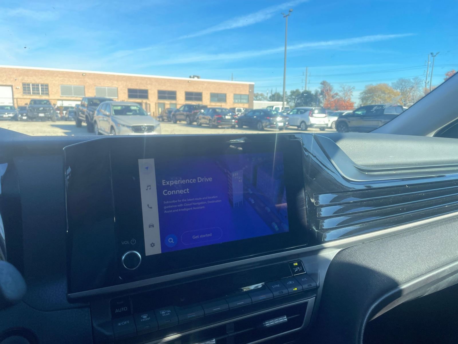 Thumbnail: 2025 Toyota Camry - 21